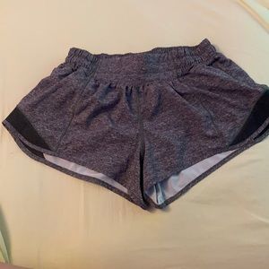 LULULEMON HOTTY HOT 2.5
